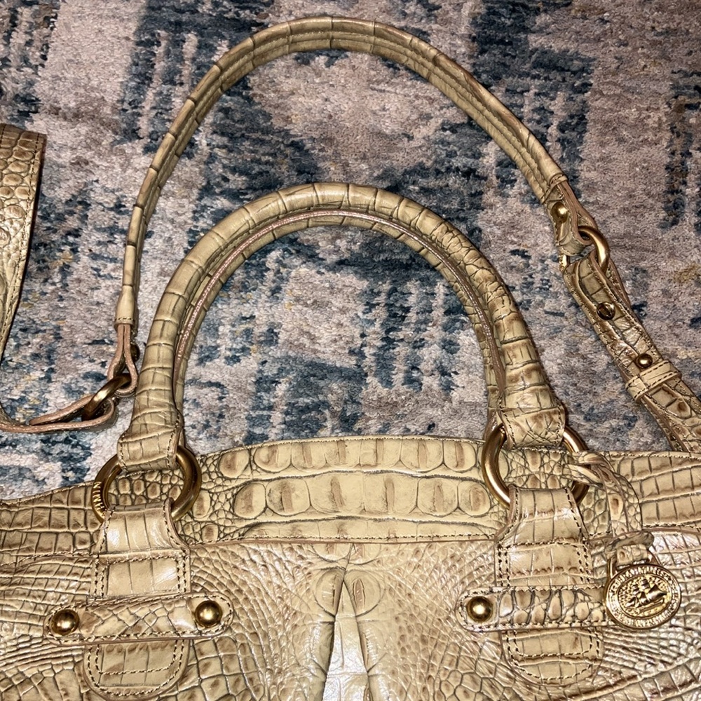 BRAHMIN | ELOISE | ADJUSTABLE SHOULDER /  CROSSBODY BAG - Picture 3 of 17